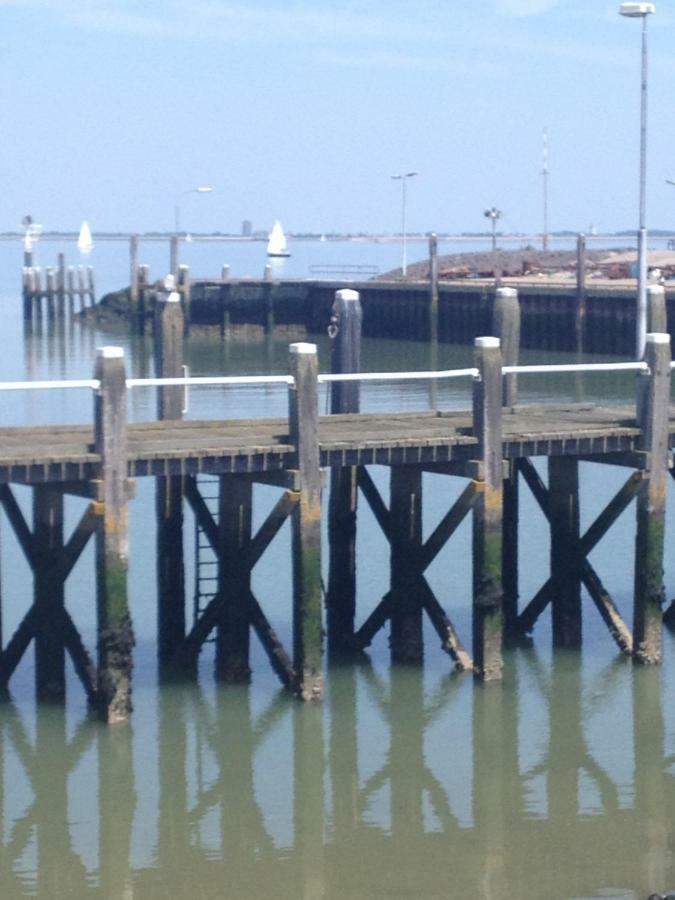 Huis "Del Mar" Colijnsplaat Bagian luar foto